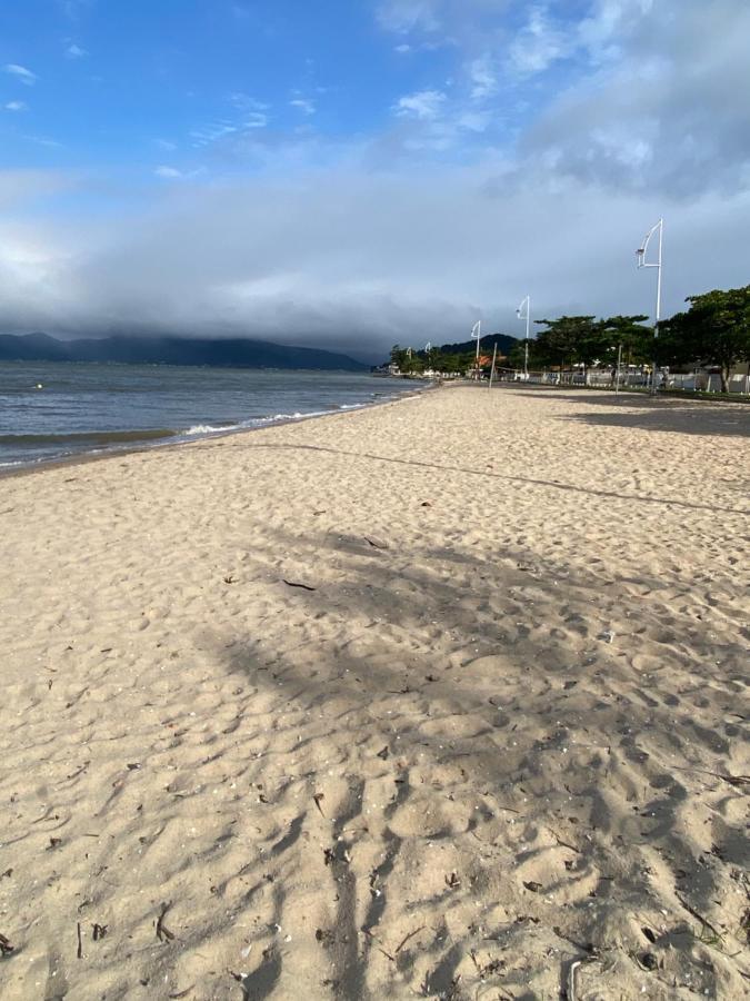 Hostel Praia De Fora Lu Palhoca Bagian luar foto